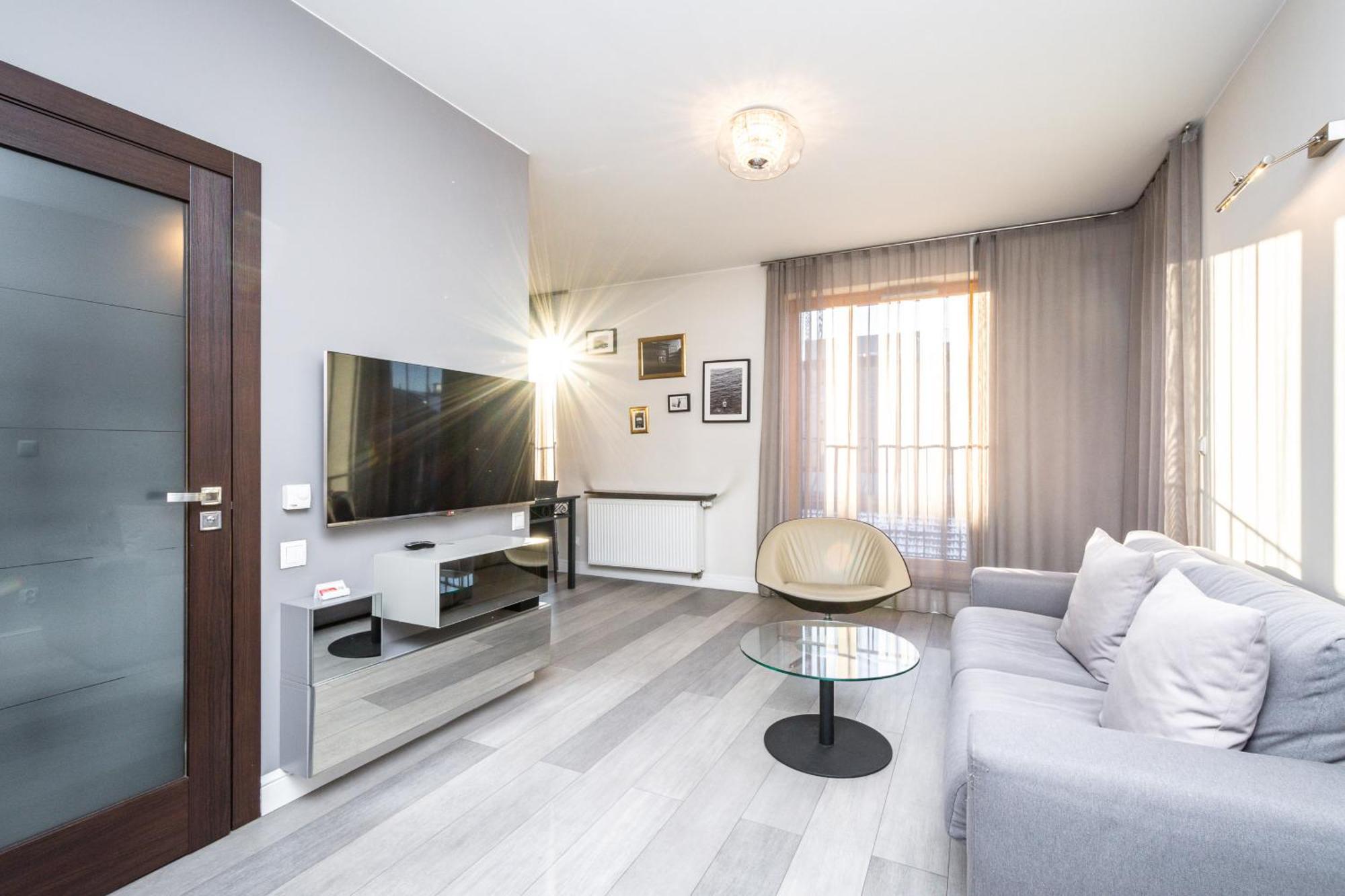 Rentplanet - Apartament Lubicz Kraków Exteriör bild