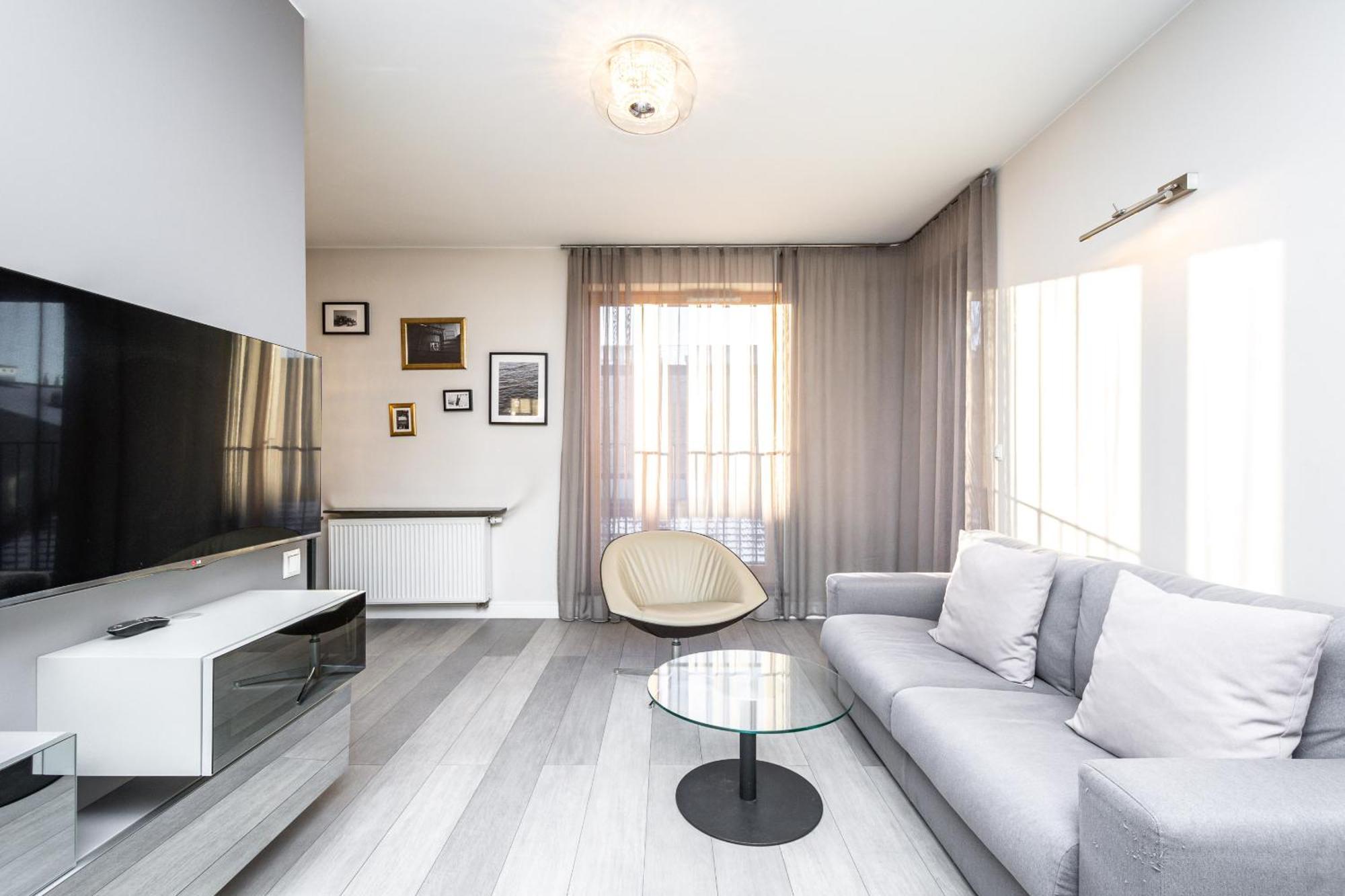 Rentplanet - Apartament Lubicz Kraków Exteriör bild